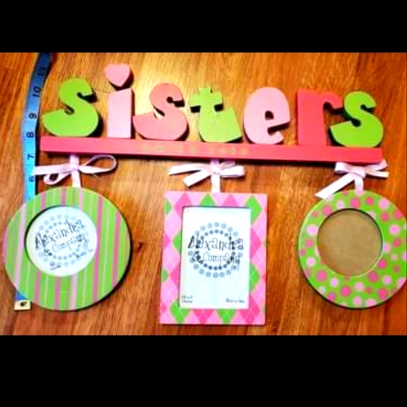 "Sisters" Delta Zeta Triple Picture Frame (Hangable) - Picture 4 of 8